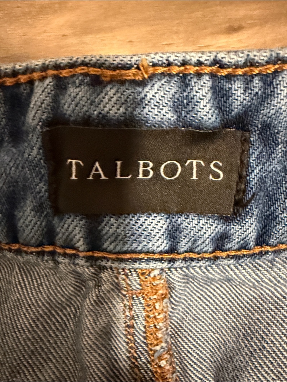 Talbots Jeans Women Size 4P Petite Summer Weight Straight Leg Ankle - Picture 2 of 9